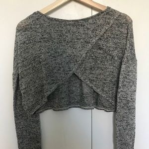 H&M Cropped Grey Knit Top